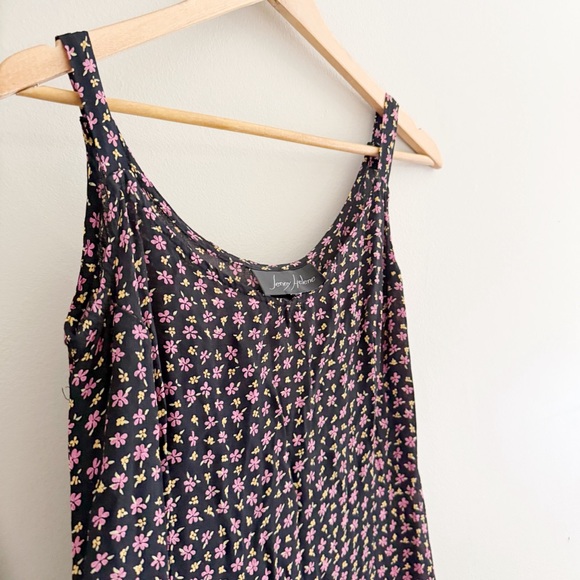90s Floral Whimsygoth Grunge Handkerchief Hem Moody Floral Midi Slip Dress - Picture 4 of 8